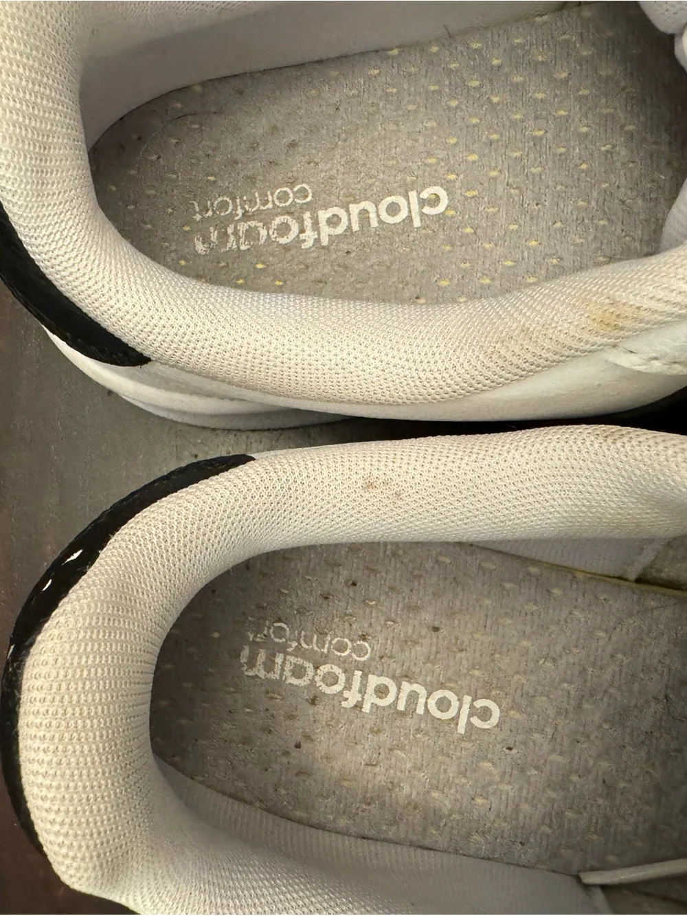 adidas Women’s Grand Court Sneakers White Black Cloudfoam insole Size 8.5